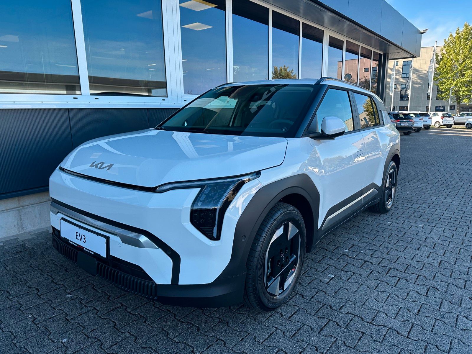 Fahrzeugabbildung Kia EV3 81.4 EARTH WIC UPG DWP