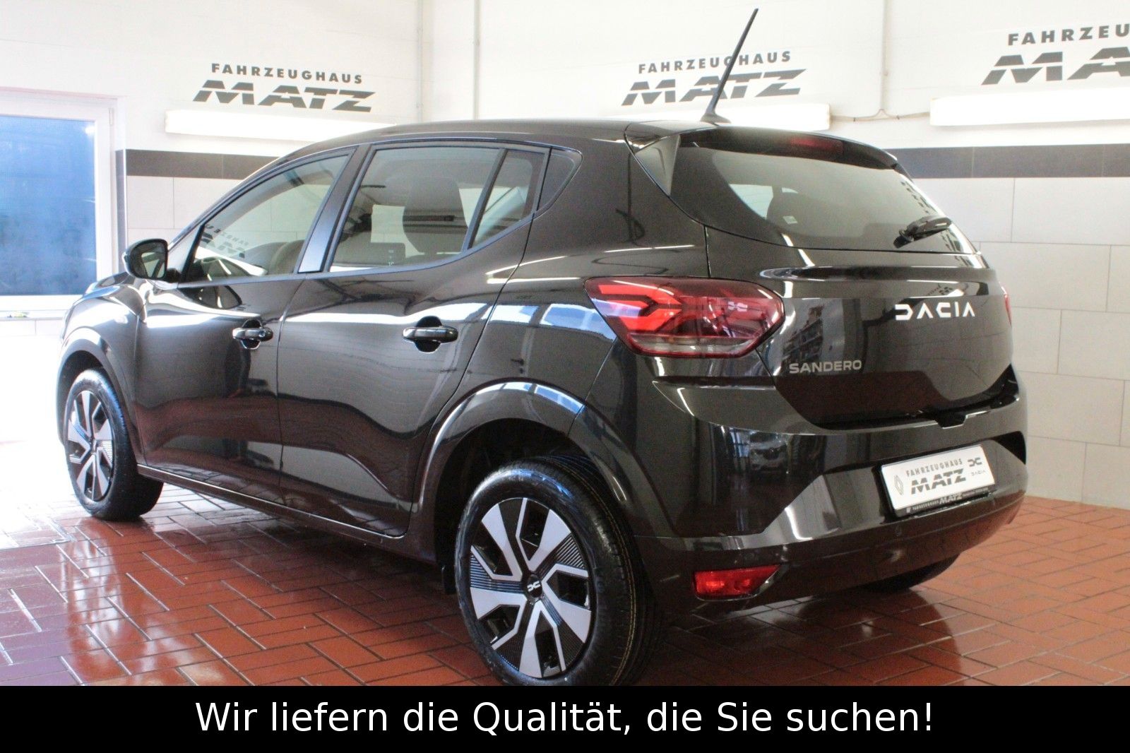 Fahrzeugabbildung Dacia Sandero Eco-G 100 Expression*Winterpaket*