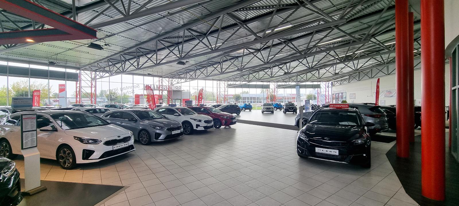 showroom-image-main