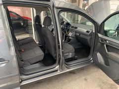 Fahrzeugabbildung Volkswagen Caddy Maxi 2,0 TDI 4Motion Xenon AHK Standheizng