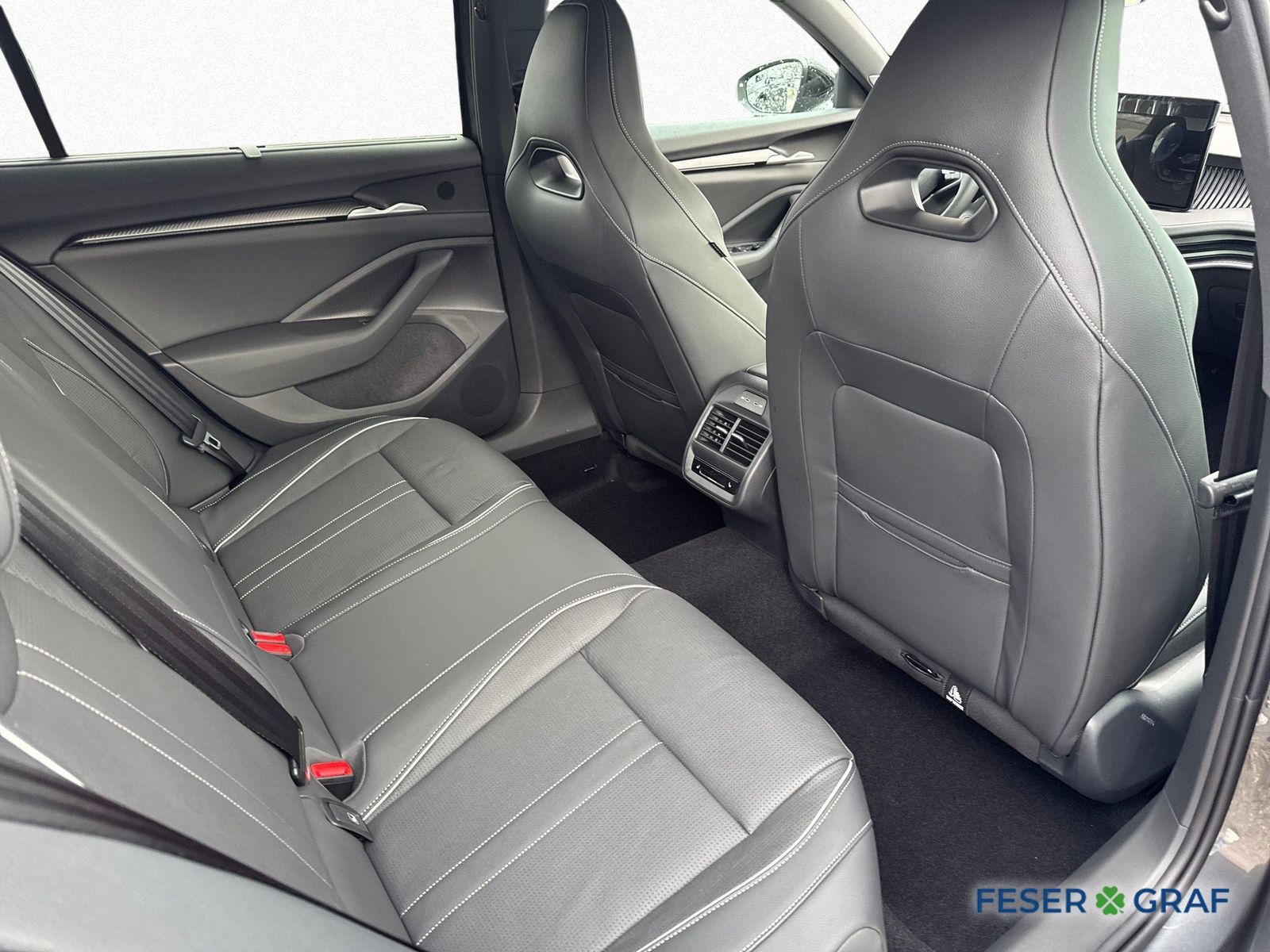 Skoda Superb - Bild 9