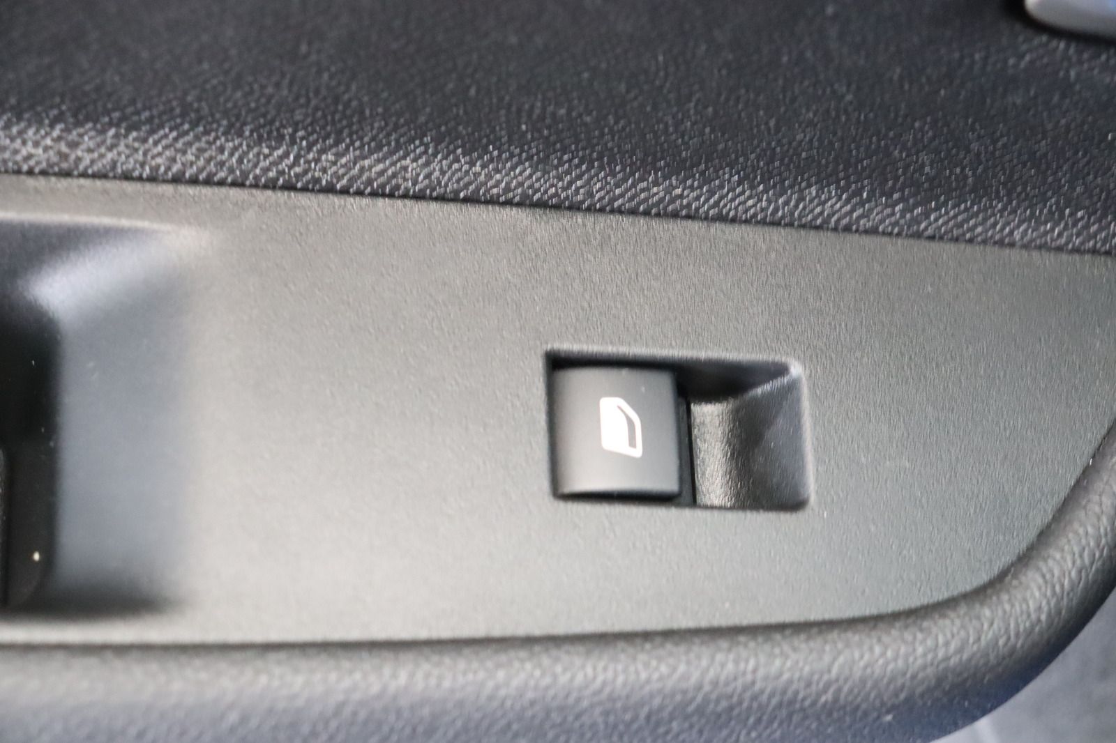 Fahrzeugabbildung Opel Astra L Sports Tourer * LED * Sitzhzg. *