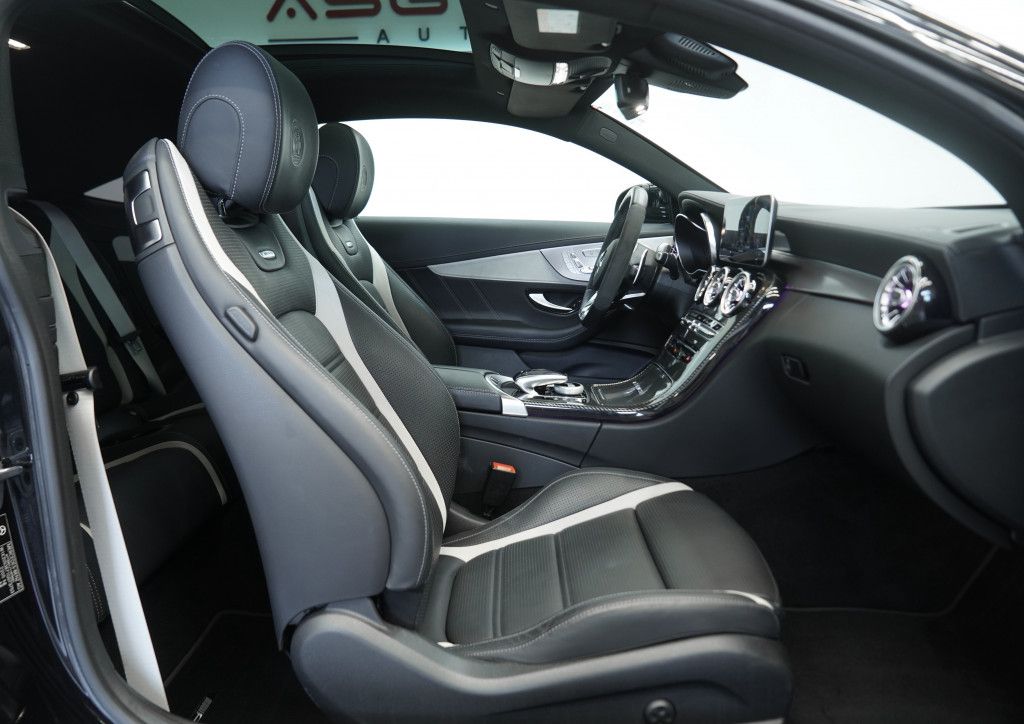 Mercedes Benz C 63 Amg