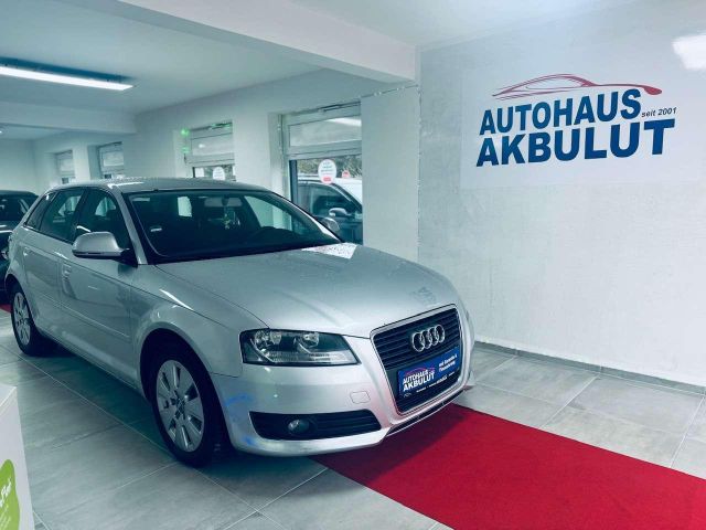 Audi A3 1.9 Attraction*Finanzierung+Garantie+Tüv Neu*