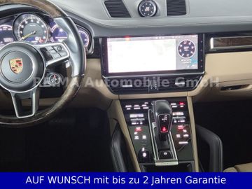 Porsche Cayenne - 12