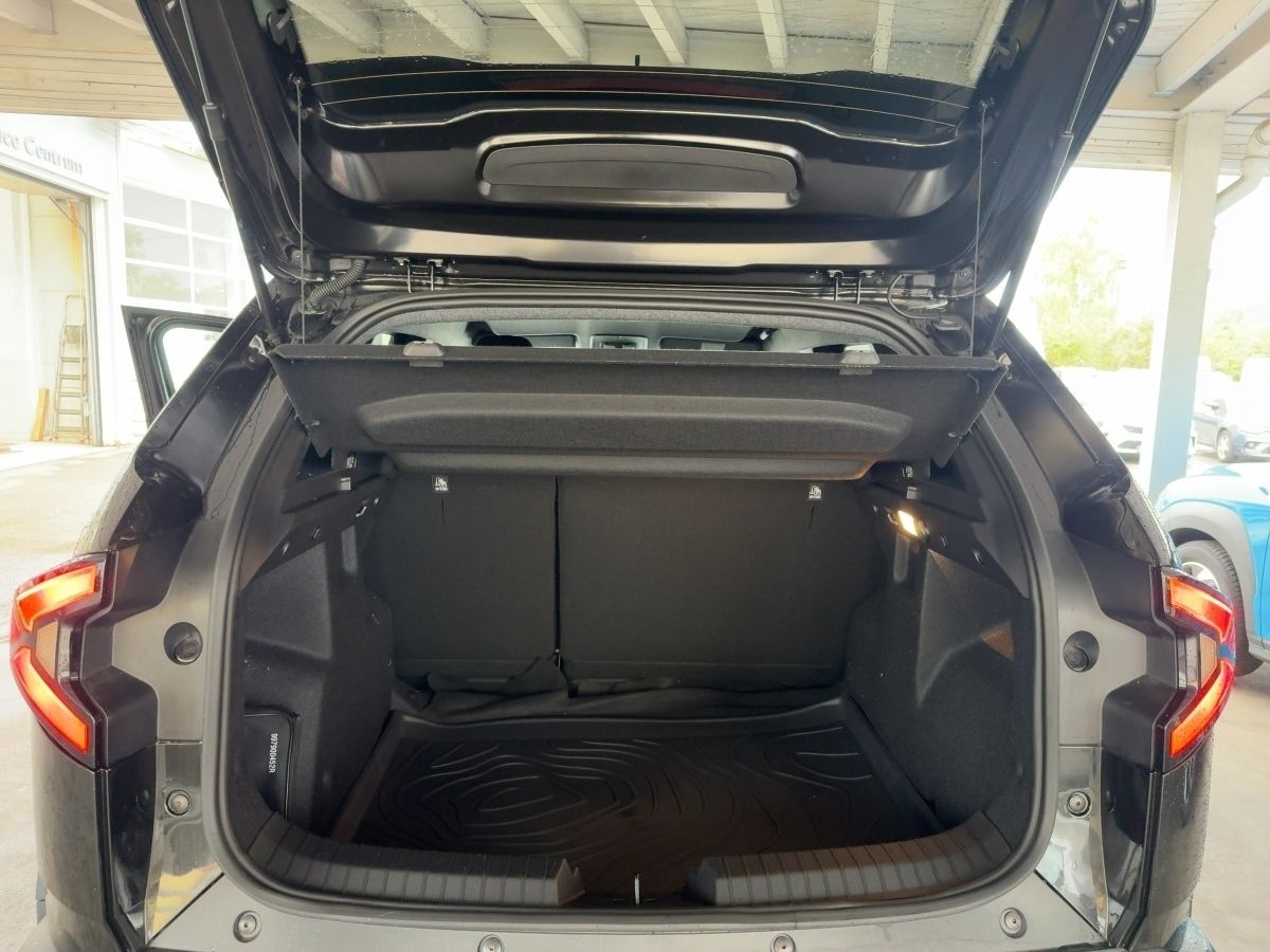 Fahrzeugabbildung Dacia Duster Extreme TCe 130 4x4 City +Technikpaket