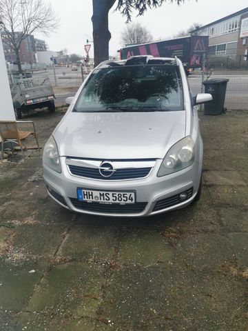 Opel Zafira B CATCH ME Now