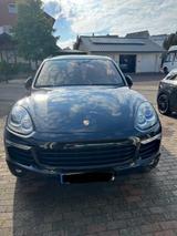 Porsche Cayenne S Platinum Edition  - Porsche in Lüdenscheid