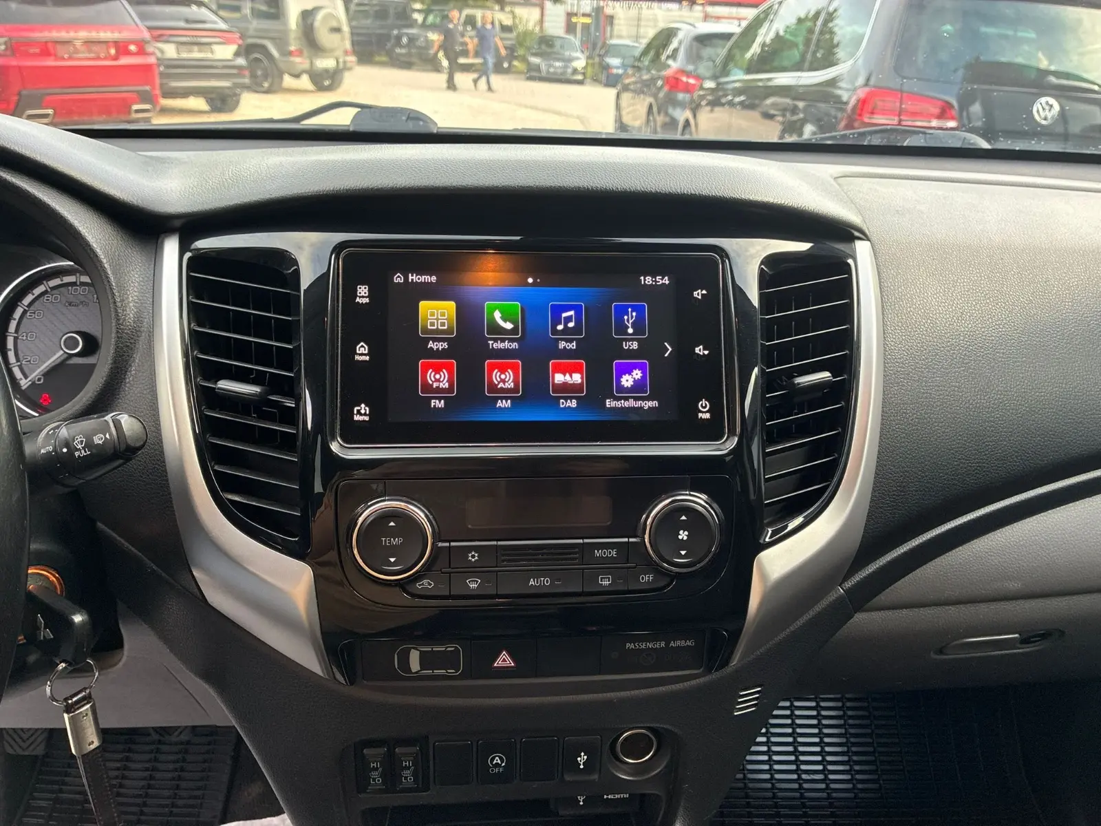 Mitsubishi L200 Plus Doppelkabine 4WD*Kamera*Temp*Hardtop*