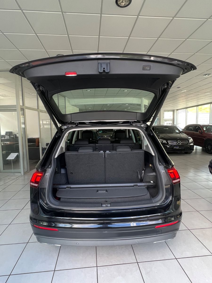 Fahrzeugabbildung Volkswagen Tiguan Allspace 2.0TDI DSG Comfortline 7.SITZER