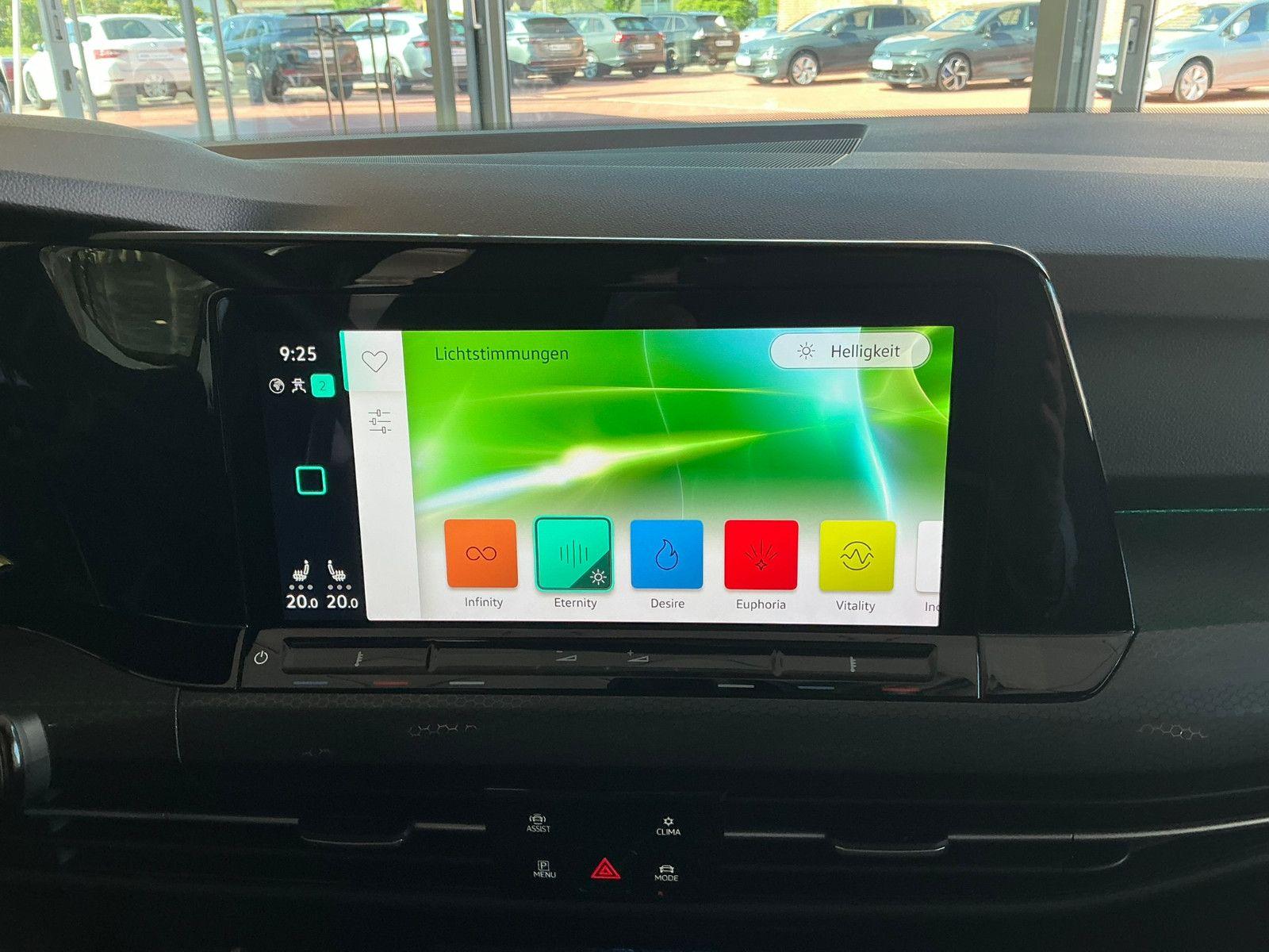Volkswagen Golf 2.0 TSI GTI DSG Navi vorbereitet Sitzhz, миниатюра 17