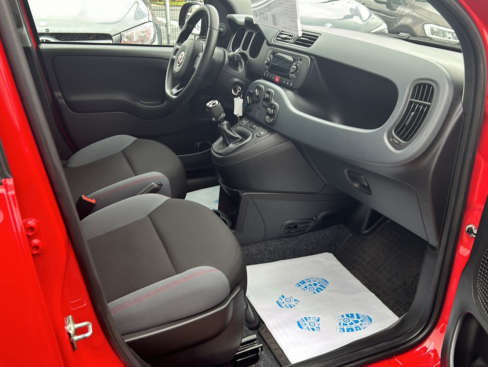 Fahrzeugabbildung Fiat Panda Easy 1,2