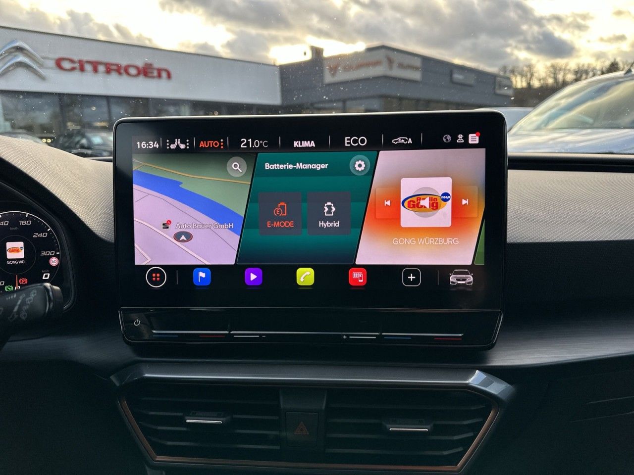 Fahrzeugabbildung CUPRA Leon Sportstourer 1.4 e-Hybrid (204PS)