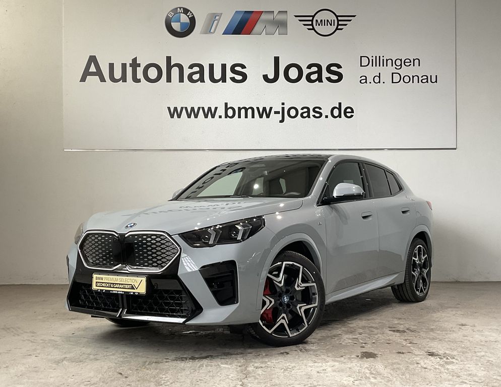BMW iX2
