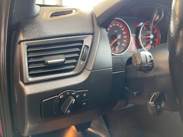 BMW X1 23 d xDrive *M-Sport*AHK*Panorama*Navi*Xenon*