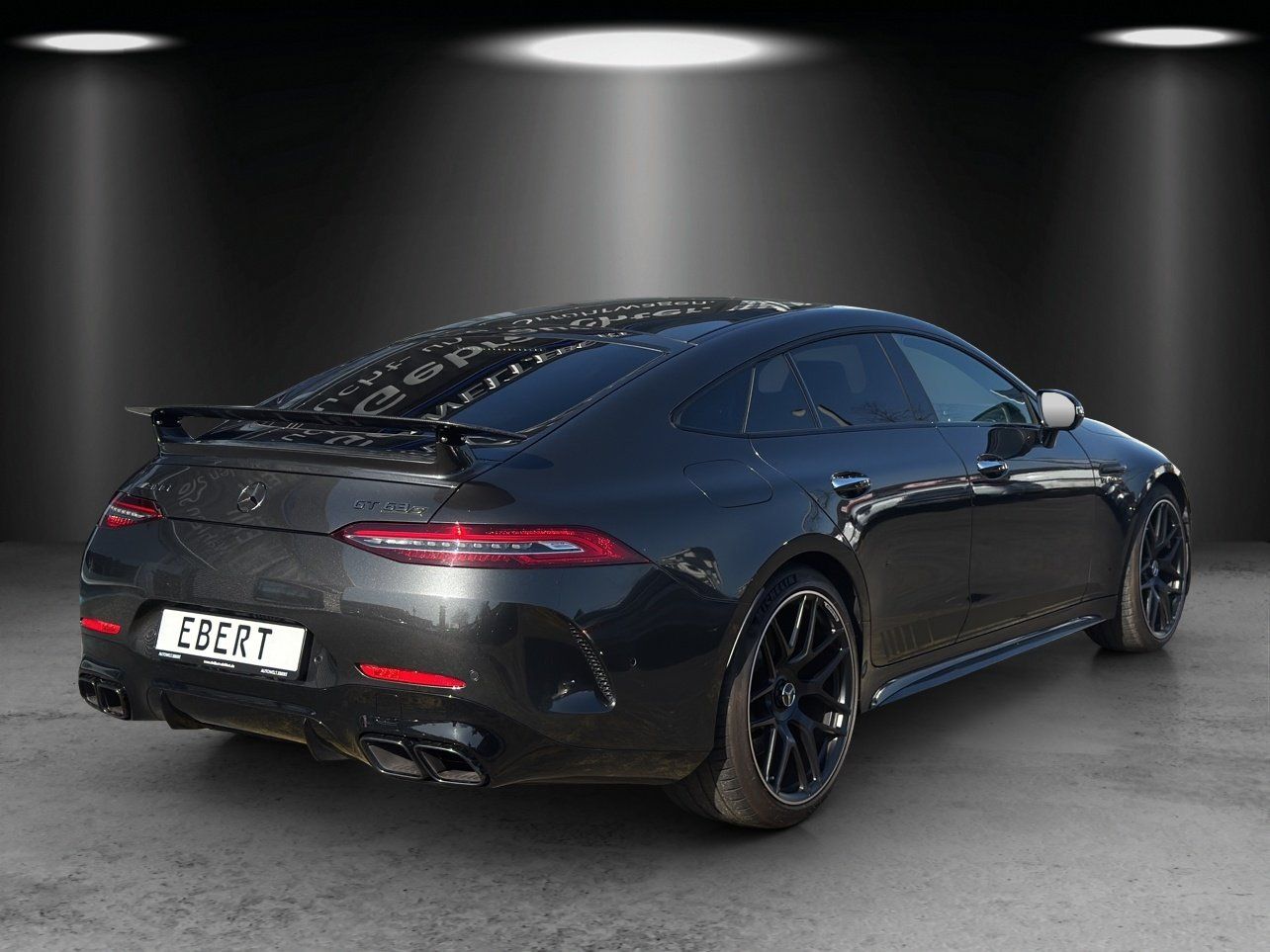 Fahrzeugabbildung Mercedes-Benz GT63S Carbon DISTRO Massage AHK Pano Standhz 21"