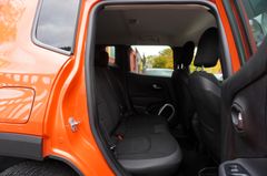 Fahrzeugabbildung Jeep Renegade Limited 4WD Carplay Navi Tempomat