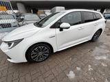 Toyota Corolla Sports2,0 Hybrid Navi ,R.Kam/No Taxi - gebrauchte Toyota Corolla aus dem Jahr 2021