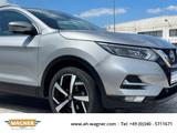 Nissan Qashqai Akari Leder Pano SHZ 360°LED  Klimaautom - Nissan Qashqai Akari mit Benzin-Antrieb