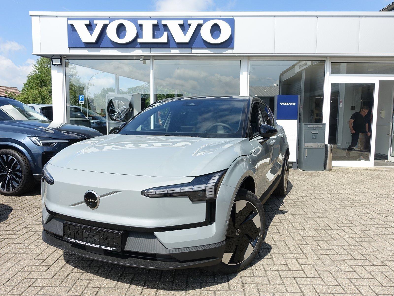 Volvo EX30 P5 Long Range Electric Ultra/360°/H&K/BLIS