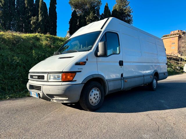 Iveco Daily 35S13P 2.8 TDI PL Cabinato