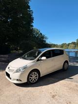 Toyota Verso 1,8 Travel 7-Sitzer Panorama ... - gebrauchte Toyota Verso aus dem Jahr 2012