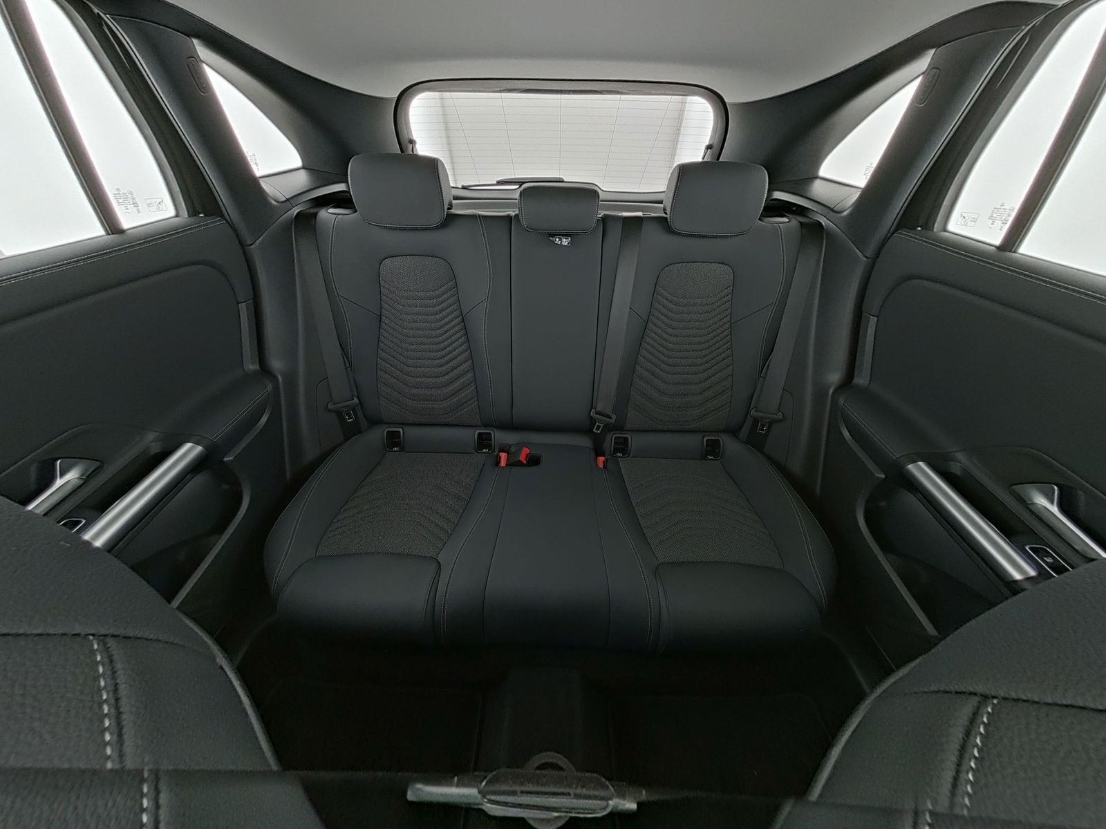 Mercedes-Benz GLA 200 - Bild 17