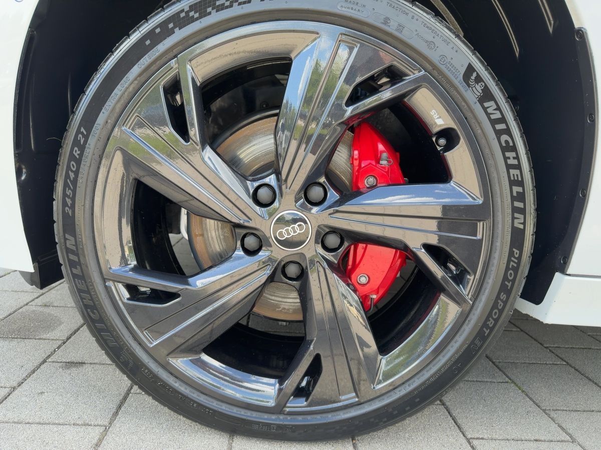 Audi A6 e-tron - Bild 14