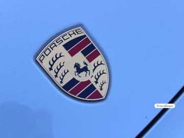 Porsche Cayenne - 8