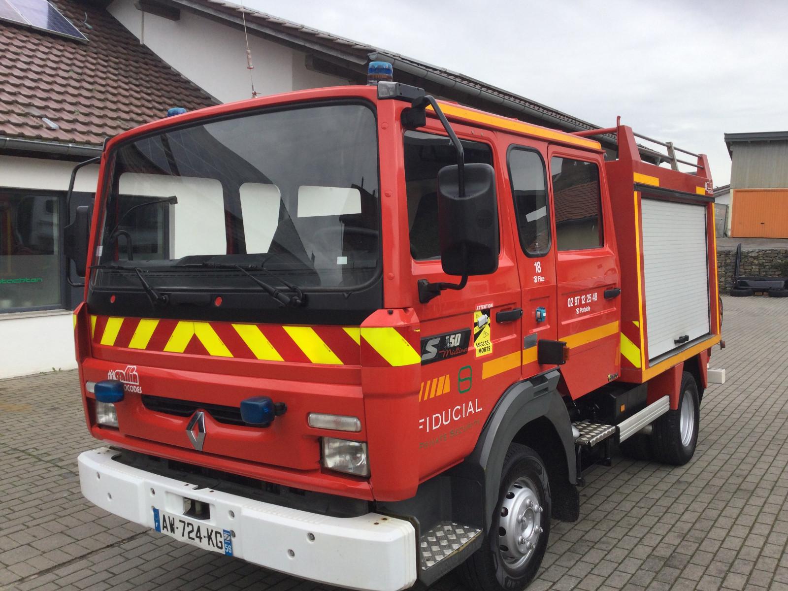 Renault Trafic Feuerwehrauto Tanker Doppelkabine 7,5 t