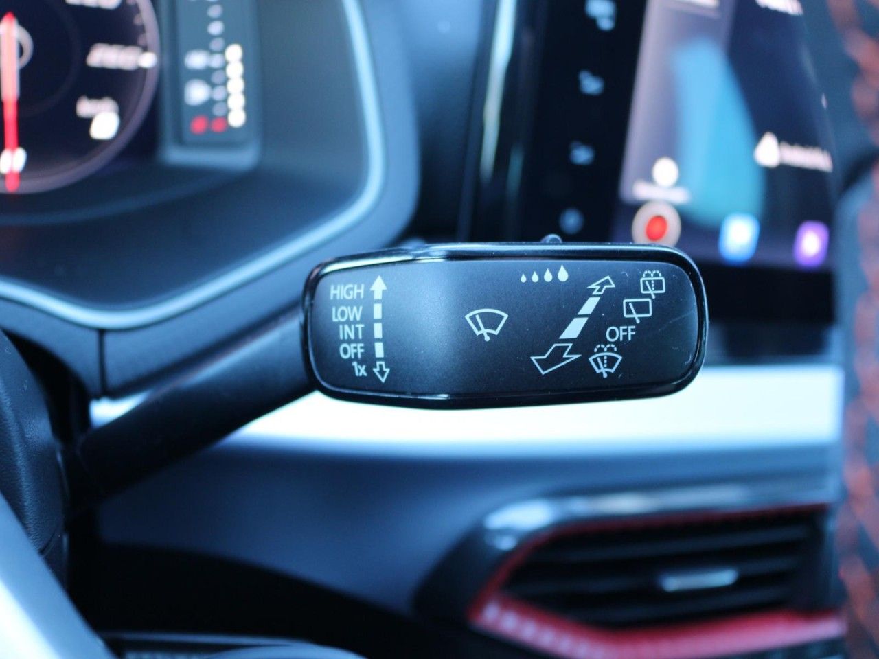 Fahrzeugabbildung SEAT Ibiza FR 1.0 TSI DSG