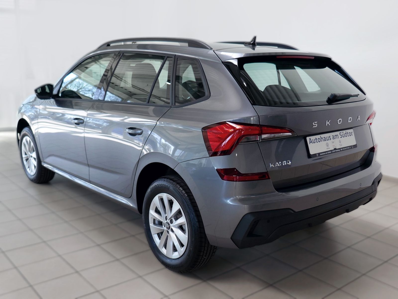 Fahrzeugabbildung SKODA Kamiq Essence 1.0 TSI DSG | LED PDC GRA App