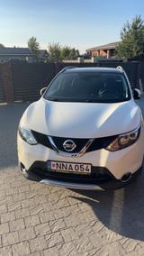 Nissan Qashqai 1.6 dCi DPF Xtronic Black Edition Bl... - Nissan Qashqai mit Diesel-Antrieb: Limousine, Automatik