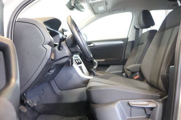 Volkswagen T-Roc 1.5 TSI Life AID+CARPLAY+LED+AHK