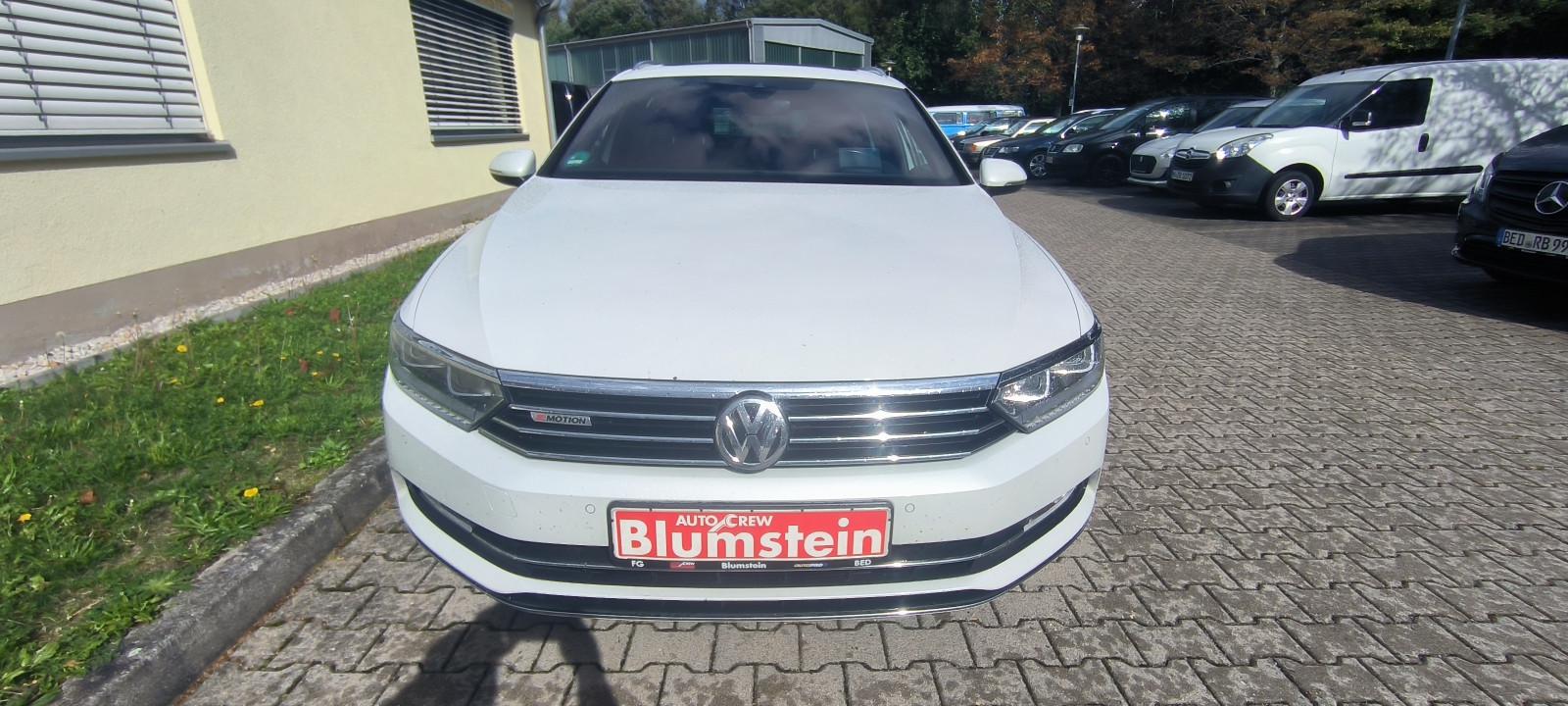 Volkswagen Passat Variant R-Line 4Motion LED Leder