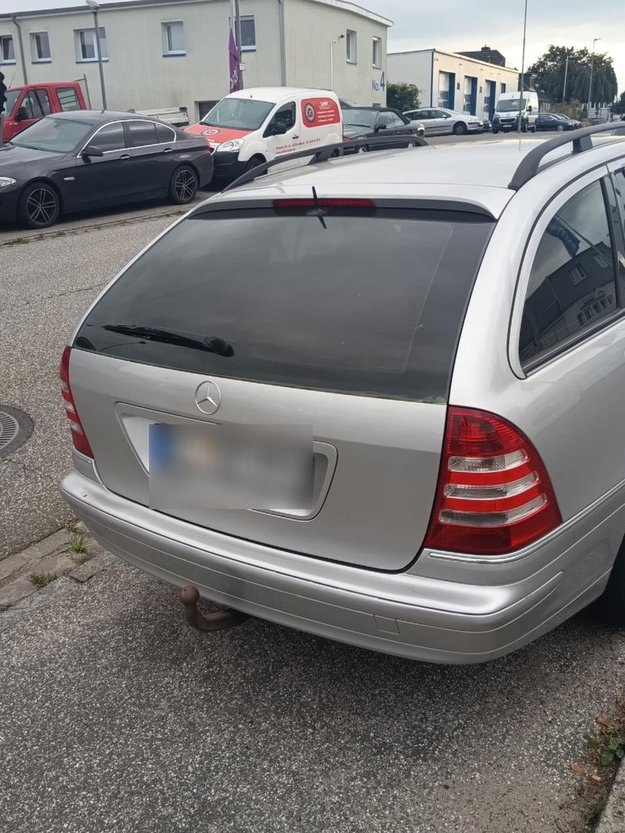 Mercedes-Benz C180 2004 — photo 5