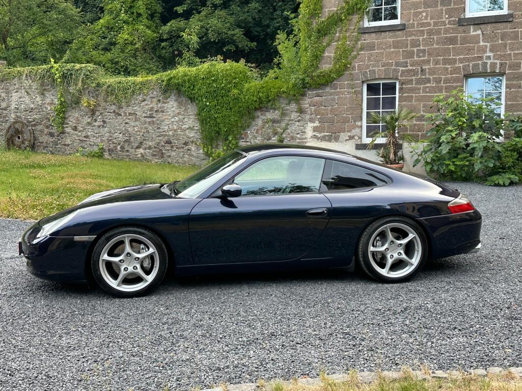 Porsche 996