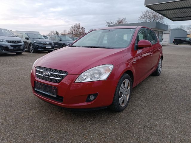 Kia cee'd / Ceed Zahnr. neu  Tüv 12.2025 AHK