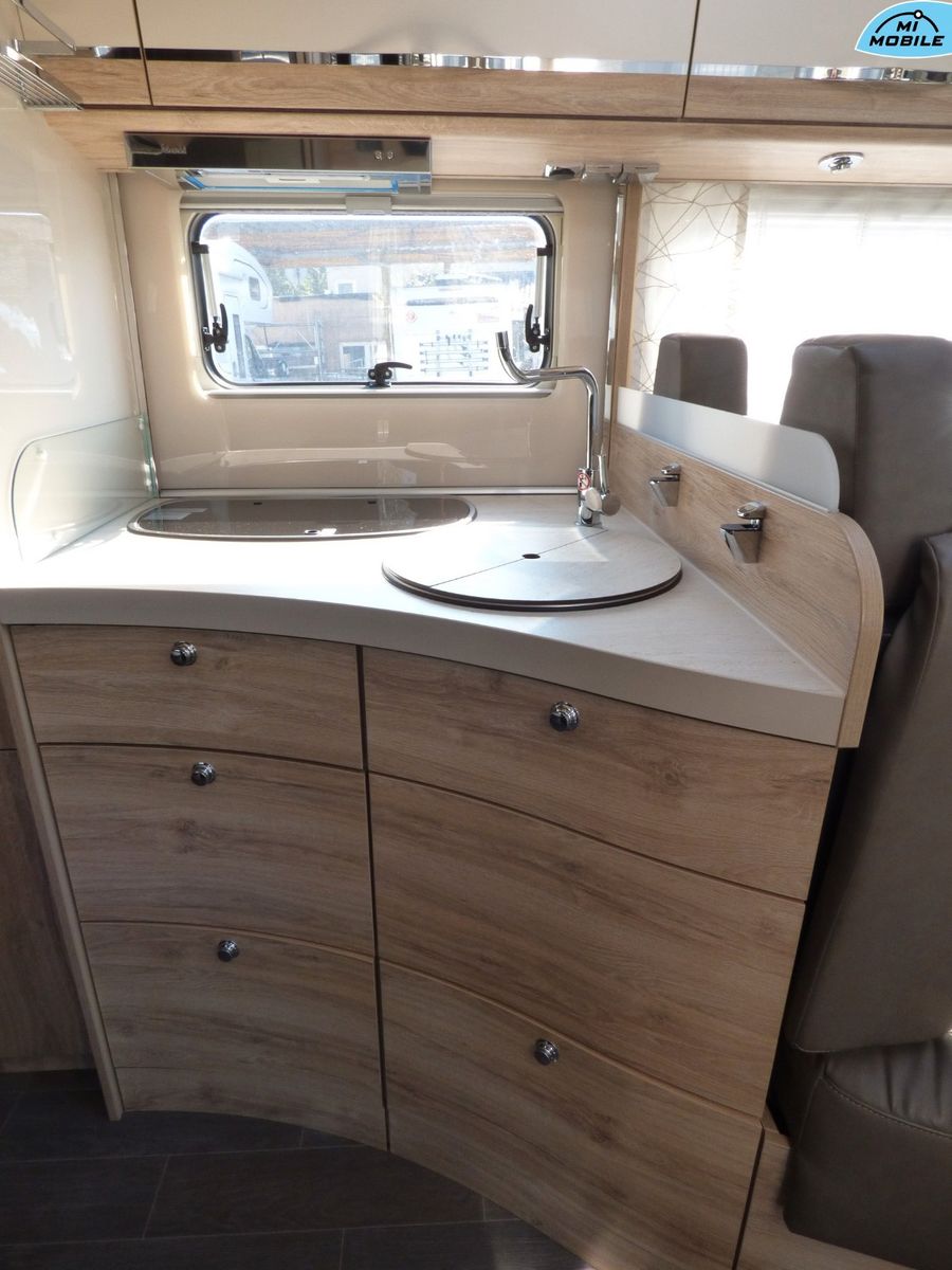 Fahrzeugabbildung Eura Mobil Profila T 675 SB *Black November Preis*