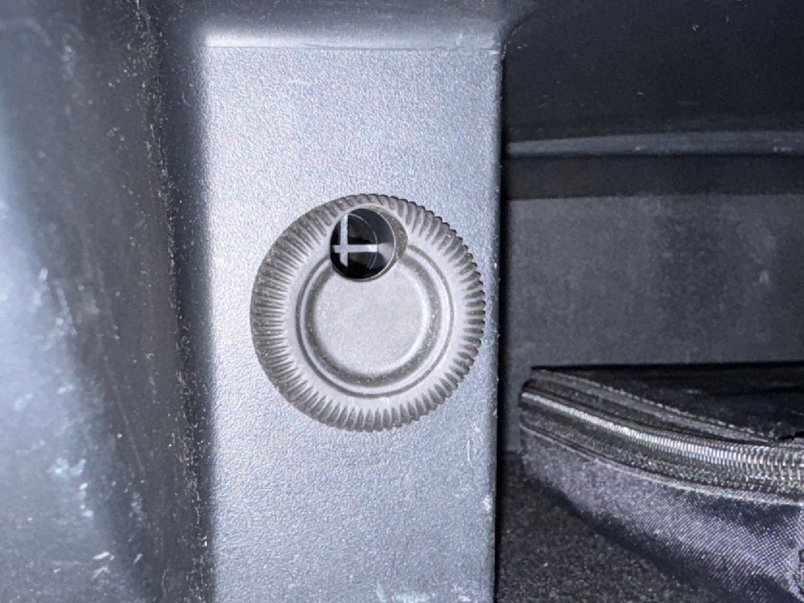 Fahrzeugabbildung Mercedes-Benz B 180 CDI AUTOMATIK TEMPOMAT KLIMA PANORAMA
