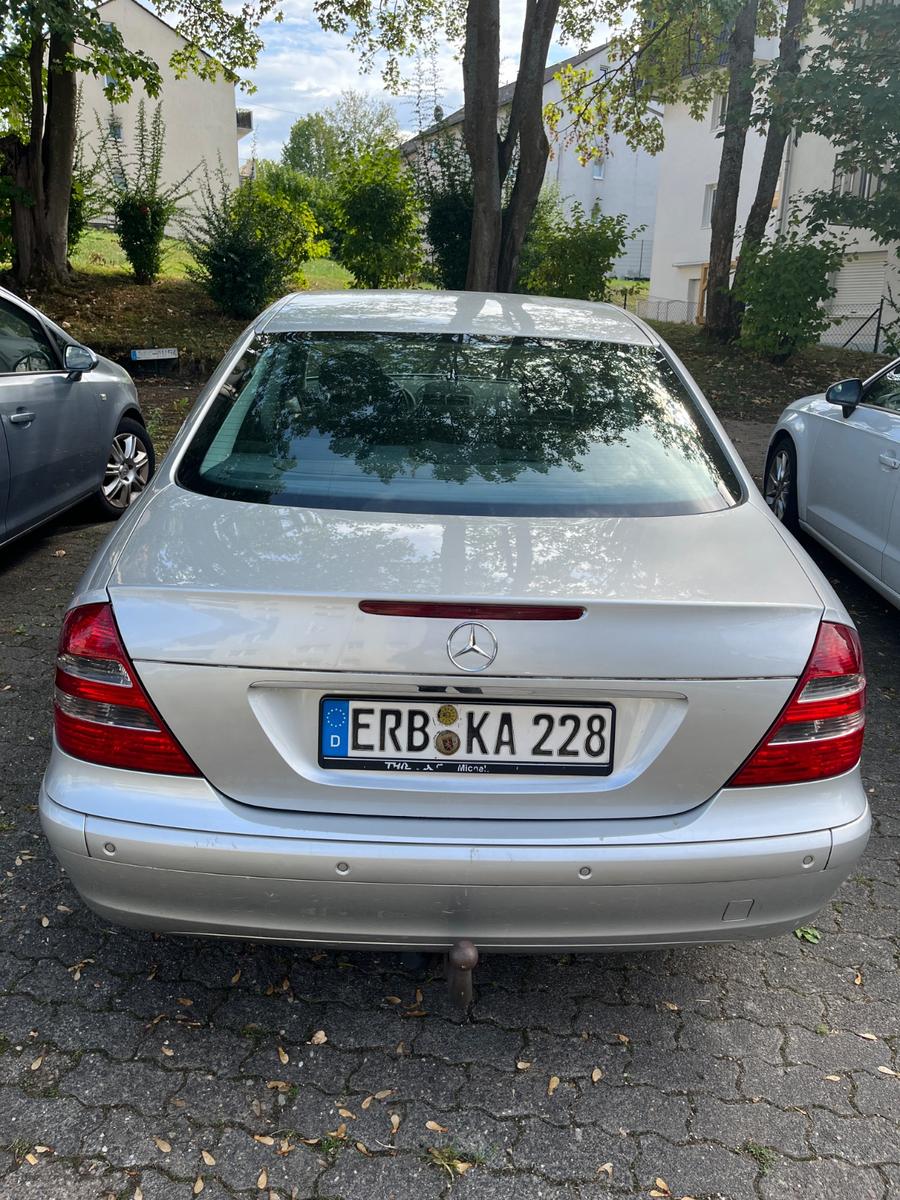 Mercedes-Benz E 220 CDI Classic
