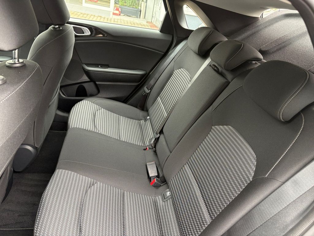 Fahrzeugabbildung Kia Ceed 1.0 TGDI Spirit