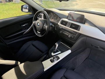 BMW 318 - 12