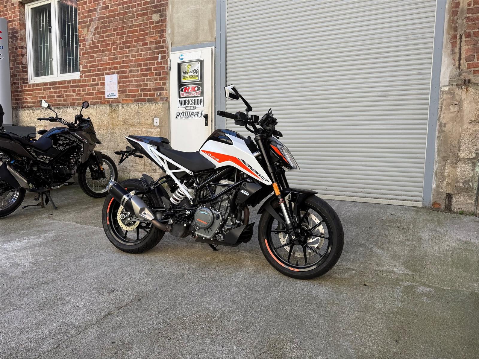 KTM 390 Duke