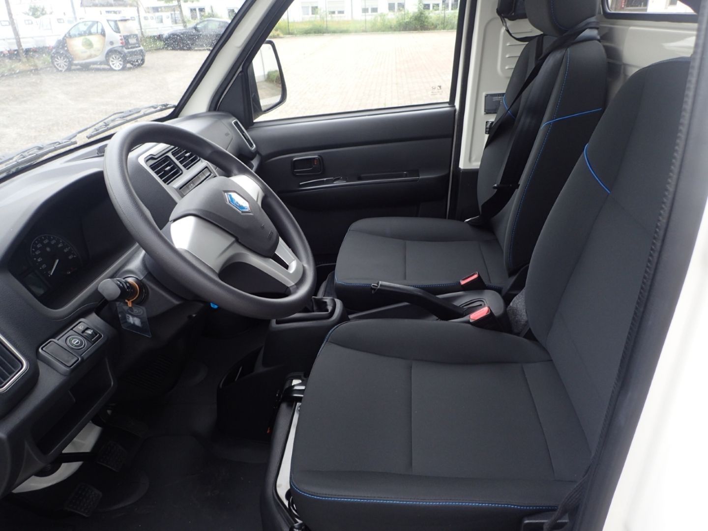 Fahrzeugabbildung Piaggio Porter NP6 Singlewheel Pick-up 2,8m Ladefläche L