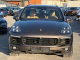 Porsche Cayenne S Diesel/AHK/SHZ/EURO 6 - Porsche Cayenne: Braun