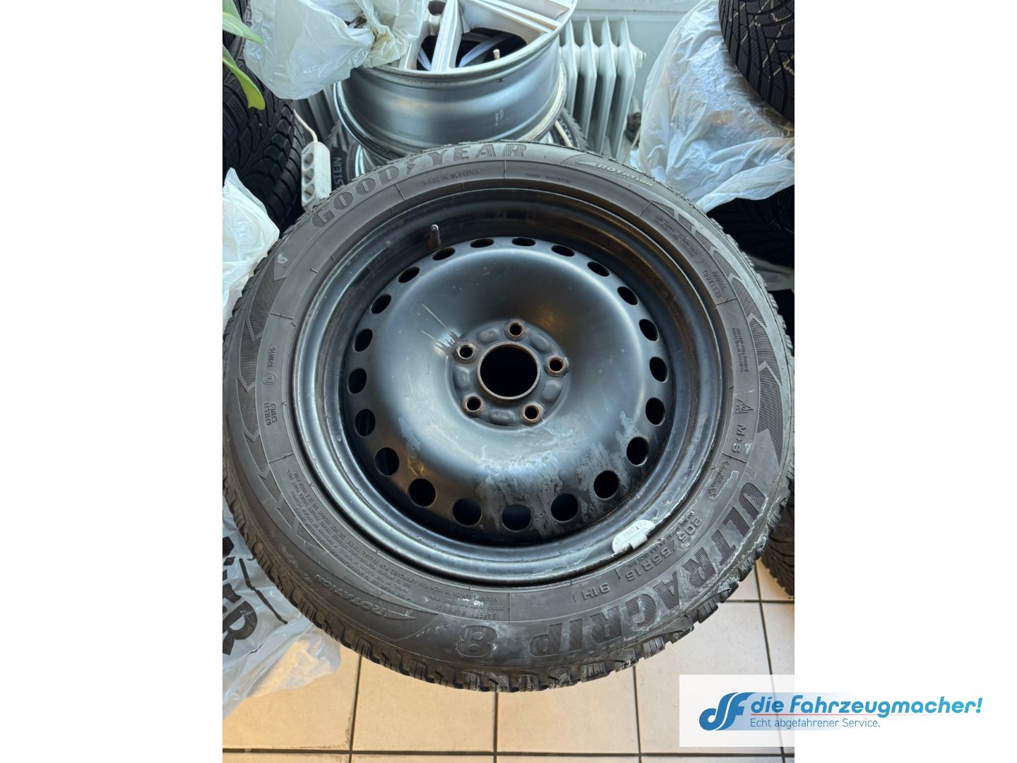 Fahrzeugabbildung Ford Focus Business CarPlay Zahnriemen neu Mehrzonenk