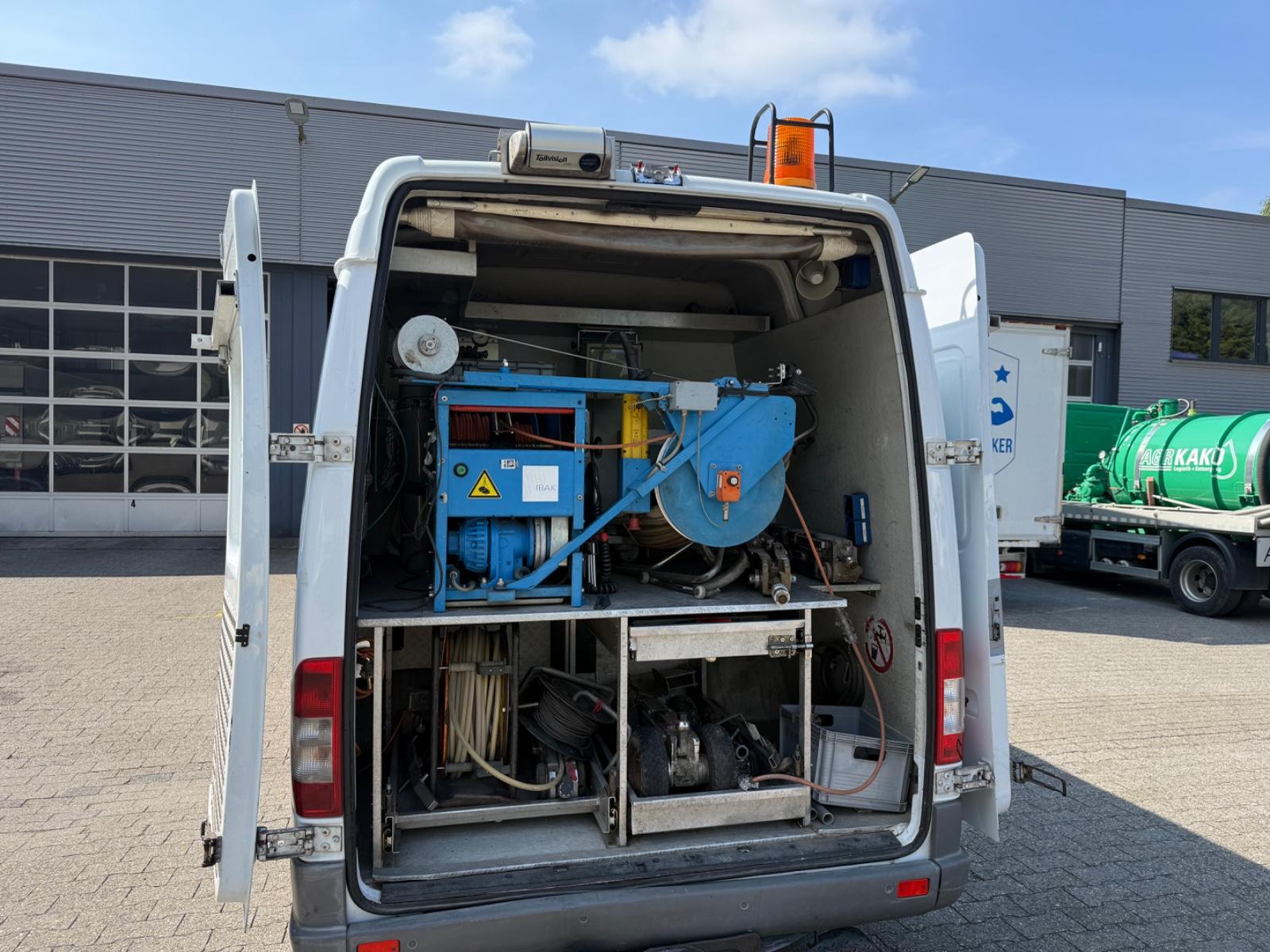 Mercedes-Benz Kanal Tv Inspektionsanlage von DN 100-DN15000