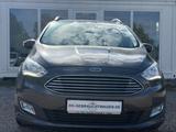 Ford Grand C- Grand C-MAX Titanium/Automatik/Euro 6 - Ford Grand C-Max mit Diesel-Antrieb: Kleinbus