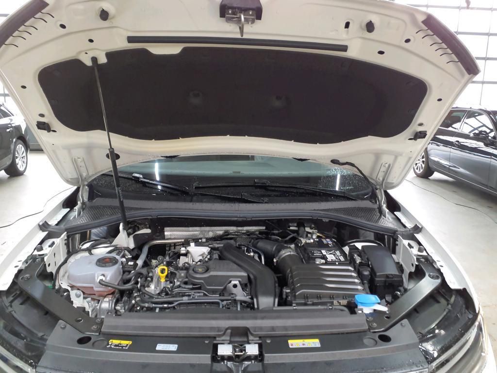 Volkswagen Tiguan Life MOVE 1.5 TSI DSG AHK*RFK*PDC*Tempo
